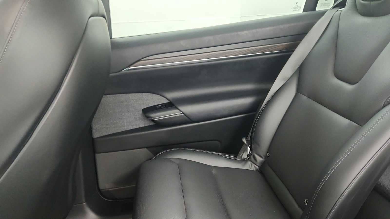 Used 2022 Tesla Model X AWD/4WD image 24