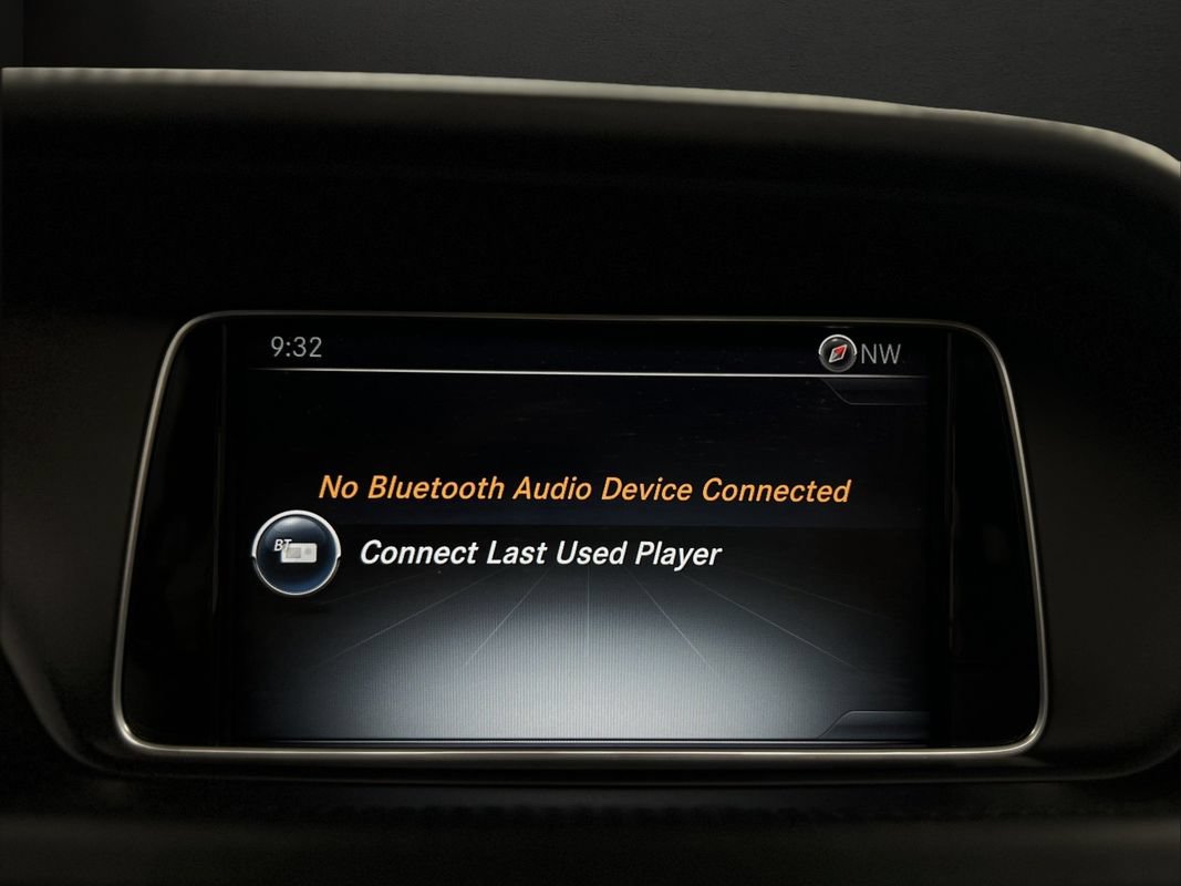 Used 2016 Mercedes-Benz E 400 4MATIC Sedan image 34