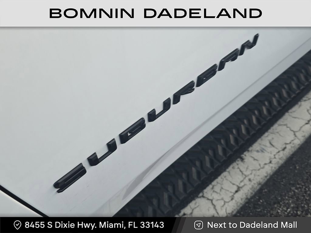 Used 2024 Chevrolet Suburban Z71 w/ Luxury Package image 11