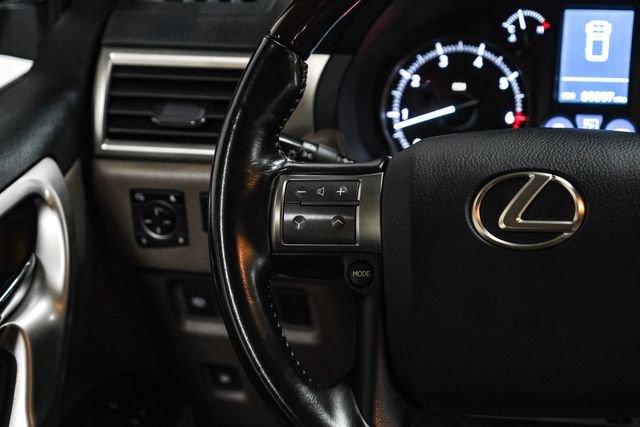Used 2018 Lexus GX 460 Premium w/ Premium Package AWD/4WD image 17