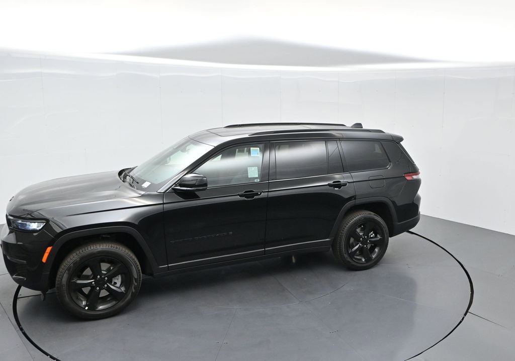 New 2025 Jeep Grand Cherokee L Limited w/ Black Appearance Package image 55