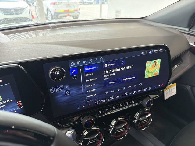 New 2026 Chevrolet Blazer EV RS w/ Super Cruise Package FWD image 25