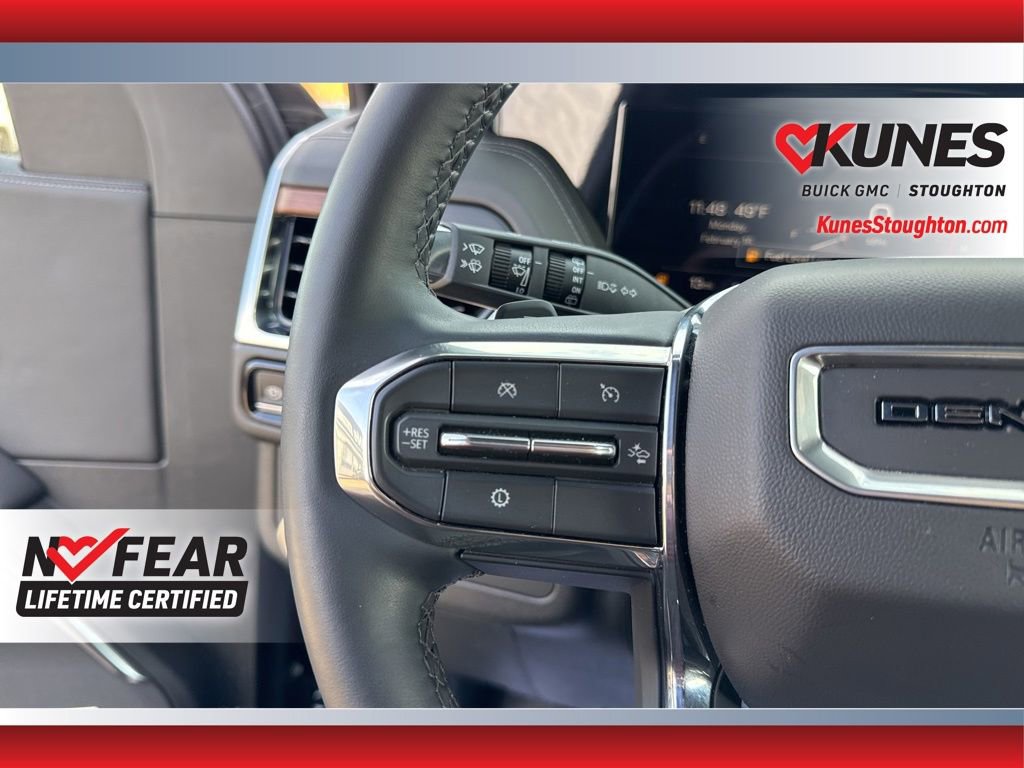 Used 2025 GMC Yukon XL Denali image 27