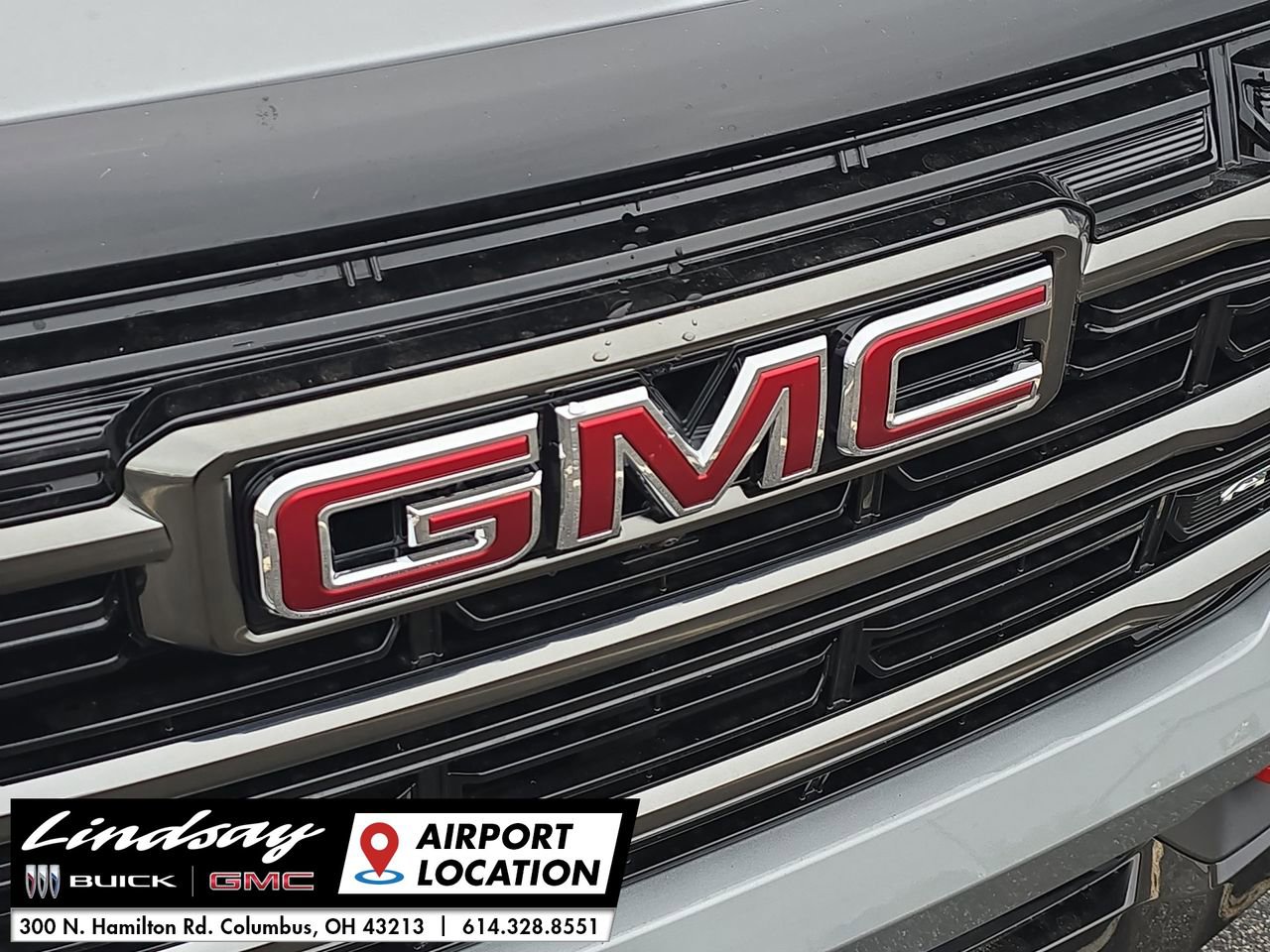 New 2026 GMC Terrain AT4 w/ Convenience Package III image 32