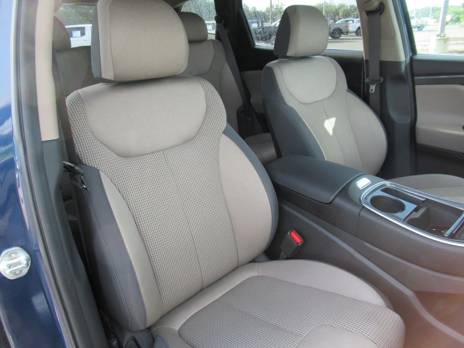 Used 2021 Hyundai Santa Fe SEL FWD image 9