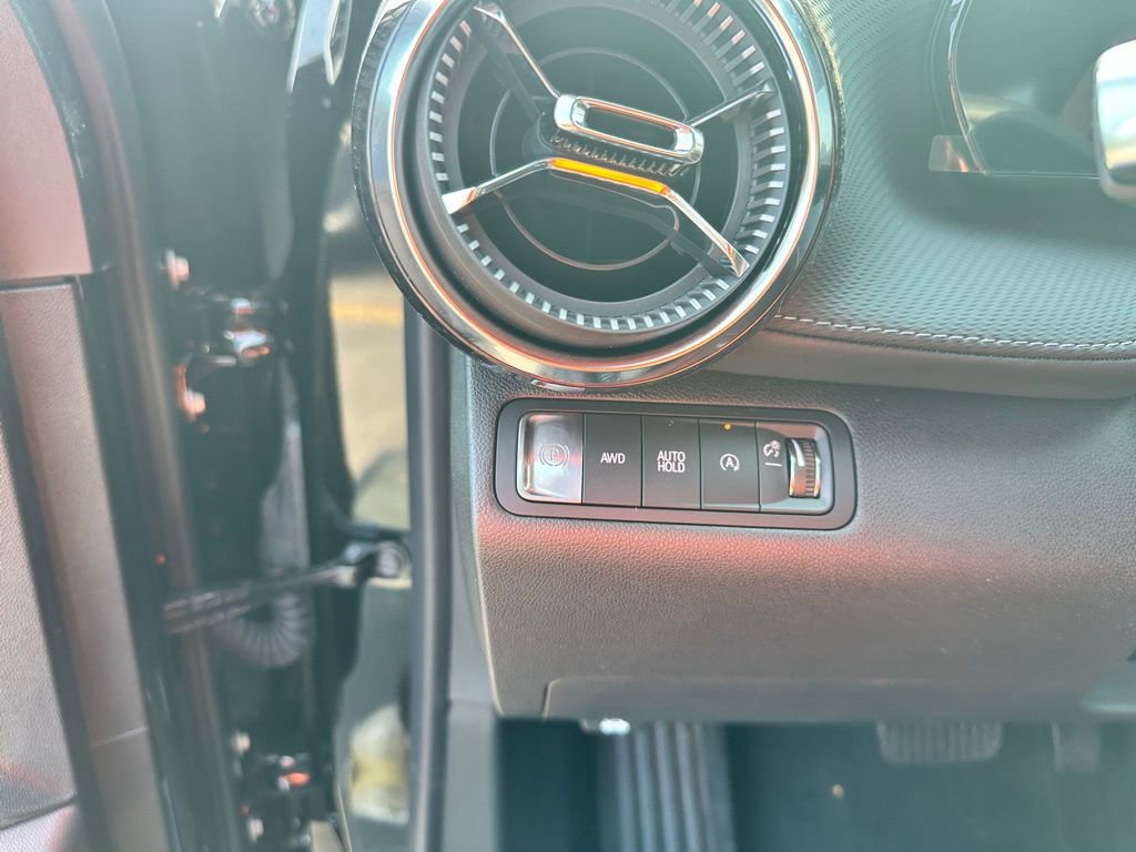 New 2026 Chevrolet Equinox LT w/ Convenience Package II image 13