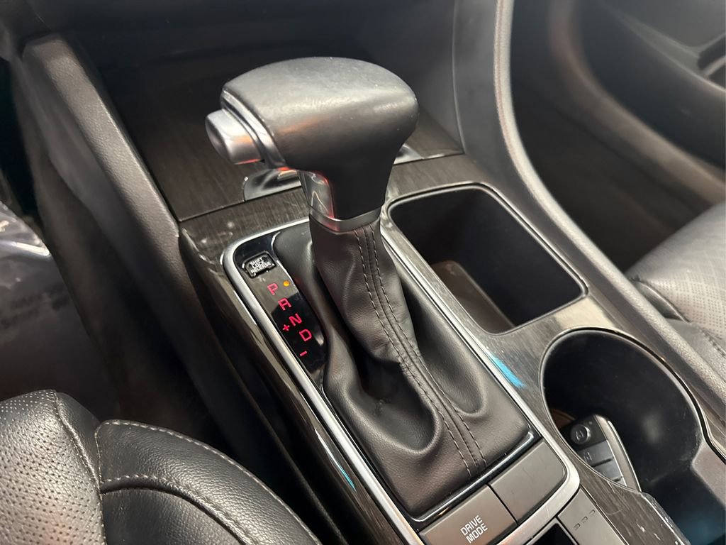 Used 2019 Kia Optima EX image 33