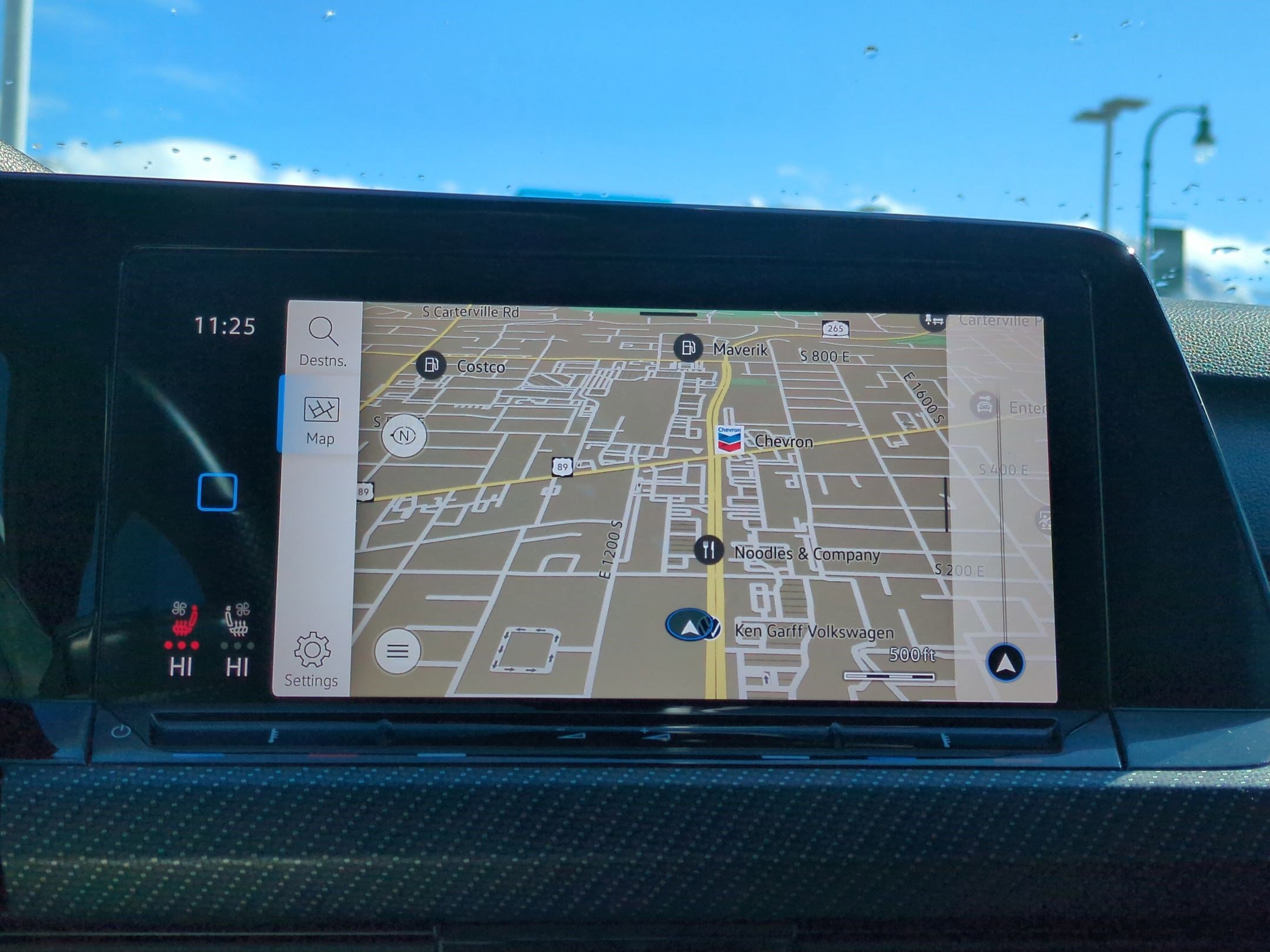 Used 2022 Volkswagen Golf R image 27