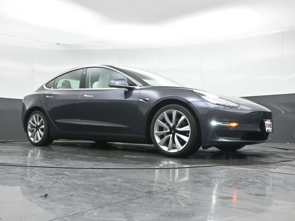 Used 2019 Tesla Model 3 Long Range image 41