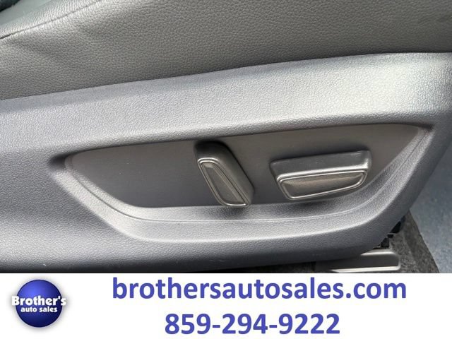 Used 2025 Toyota Camry XSE FWD image 42