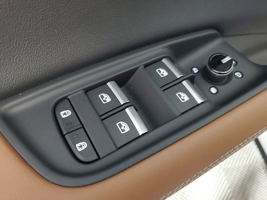 New 2026 Audi Q7 Premium Plus image 21