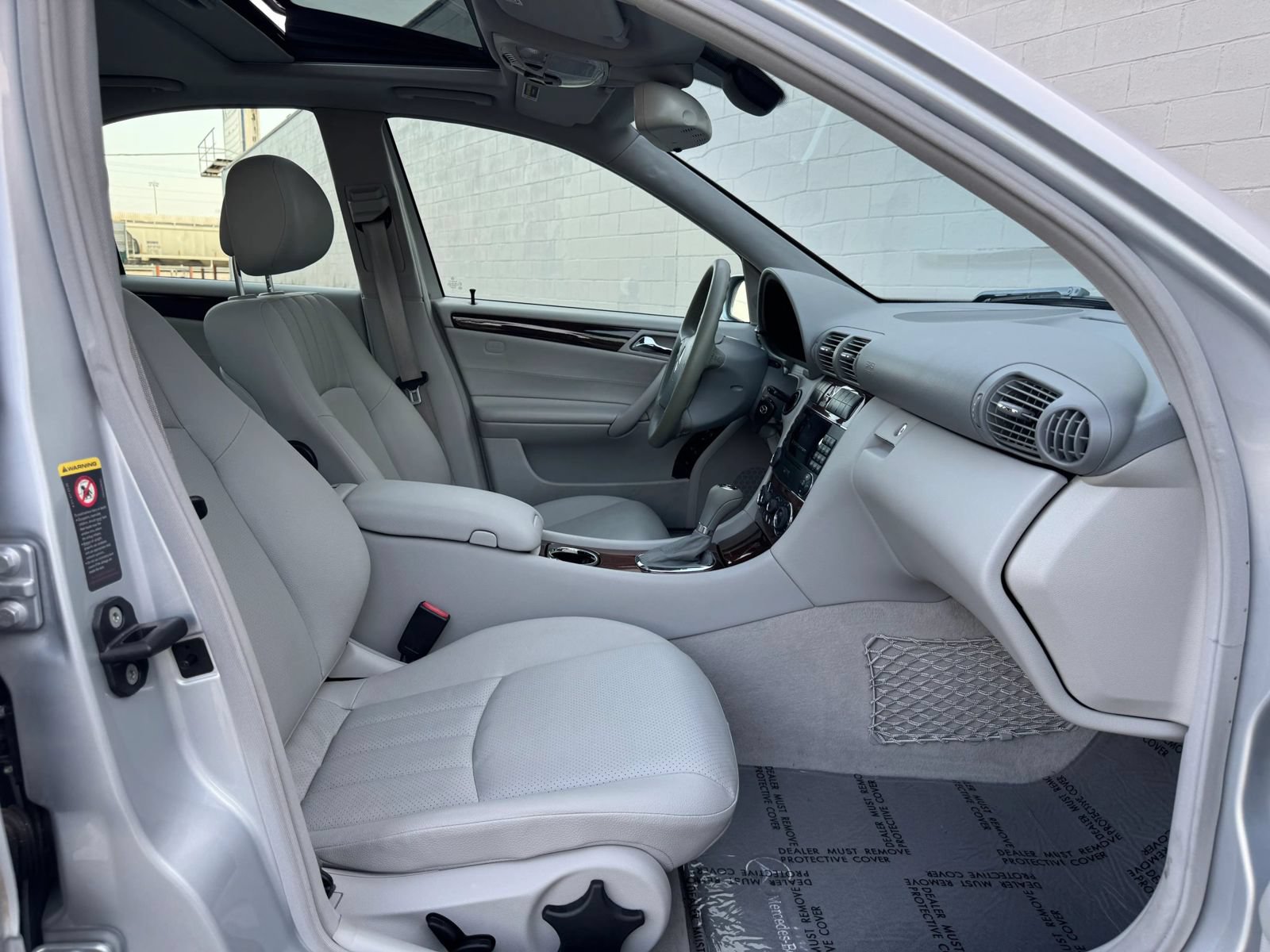 Used 2006 Mercedes-Benz C 280 Sedan image 29