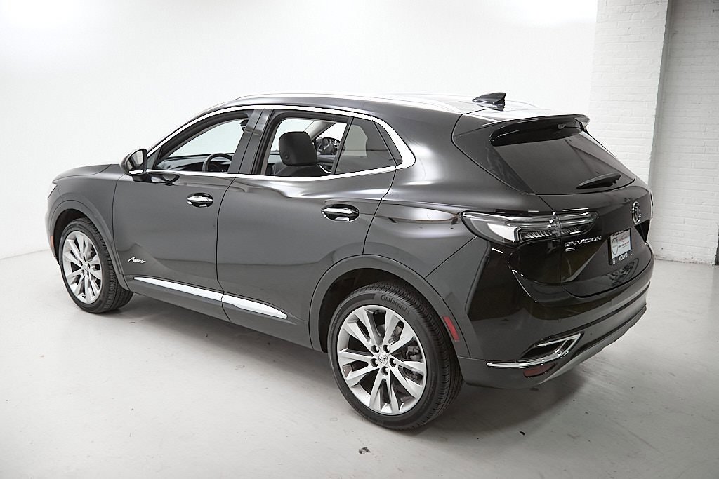 Used 2023 Buick Envision Avenir image 7
