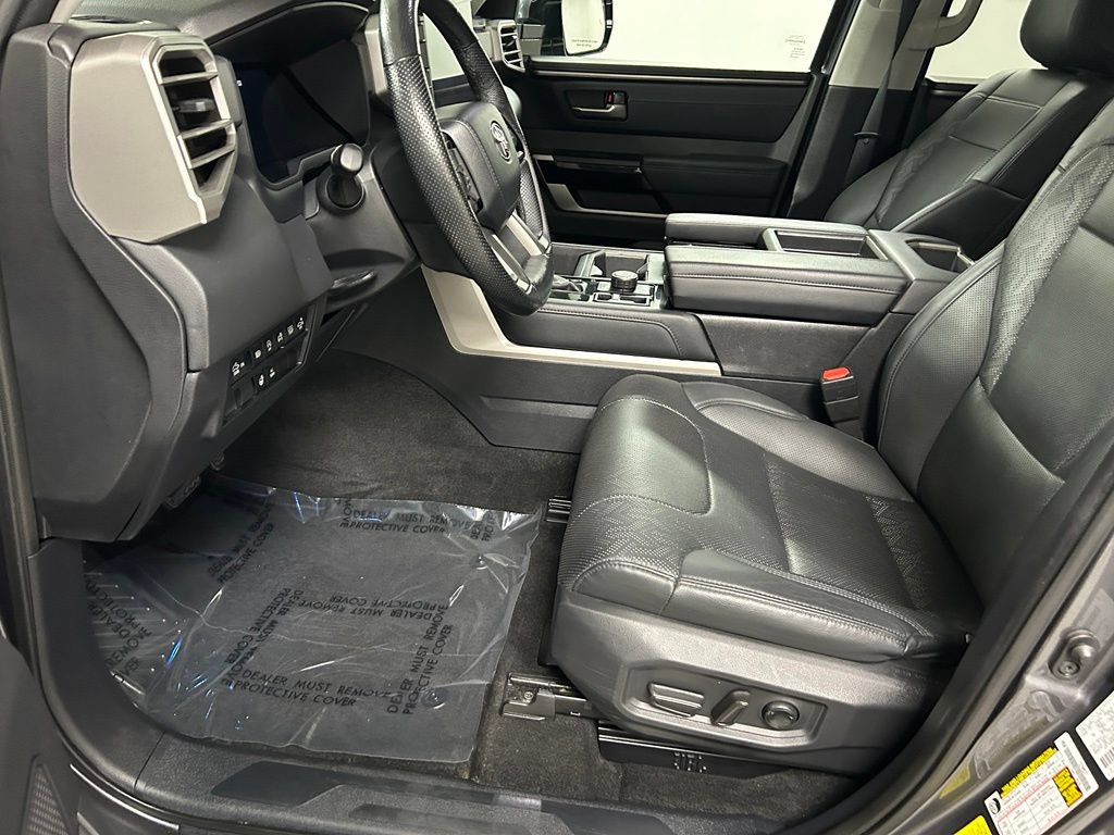 Used 2024 Toyota Tundra Limited AWD/4WD image 11