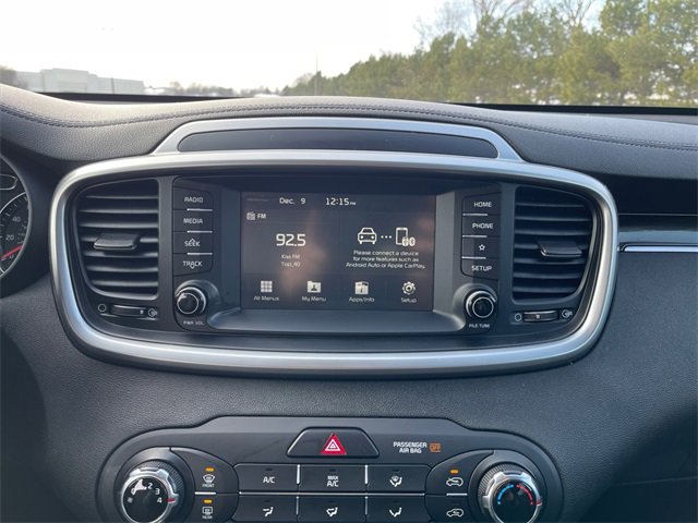 Used 2020 Kia Sorento L image 27