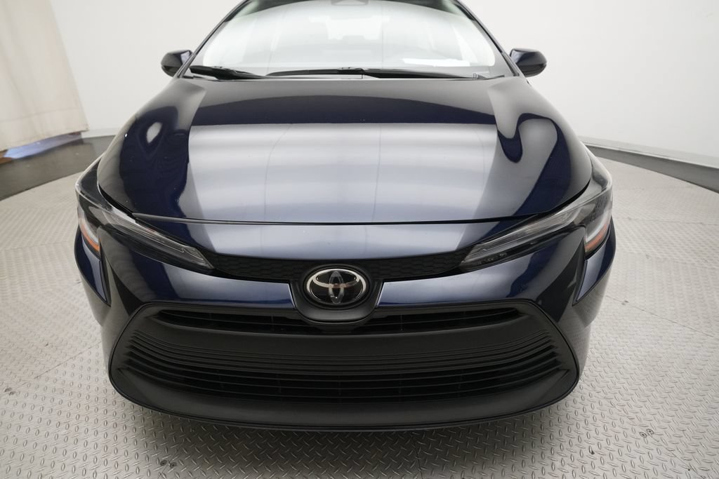 Used 2023 Toyota Corolla LE FWD image 21