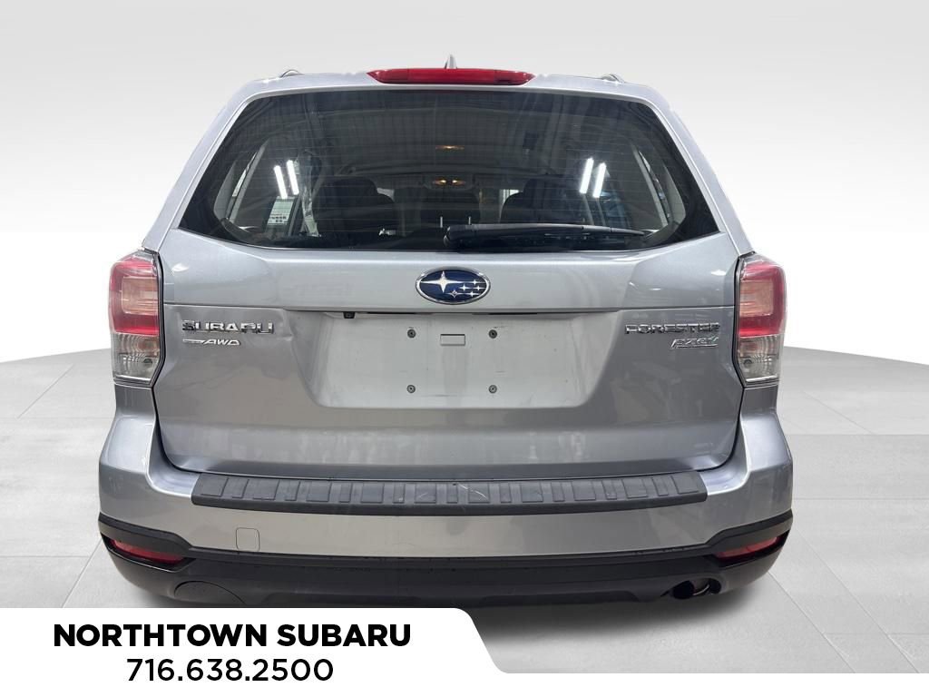 Used 2017 Subaru Forester 2.5i w/ Alloy Wheel Package image 30