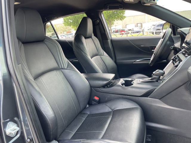 Used 2021 Toyota Venza XLE w/ Softex Package image 25