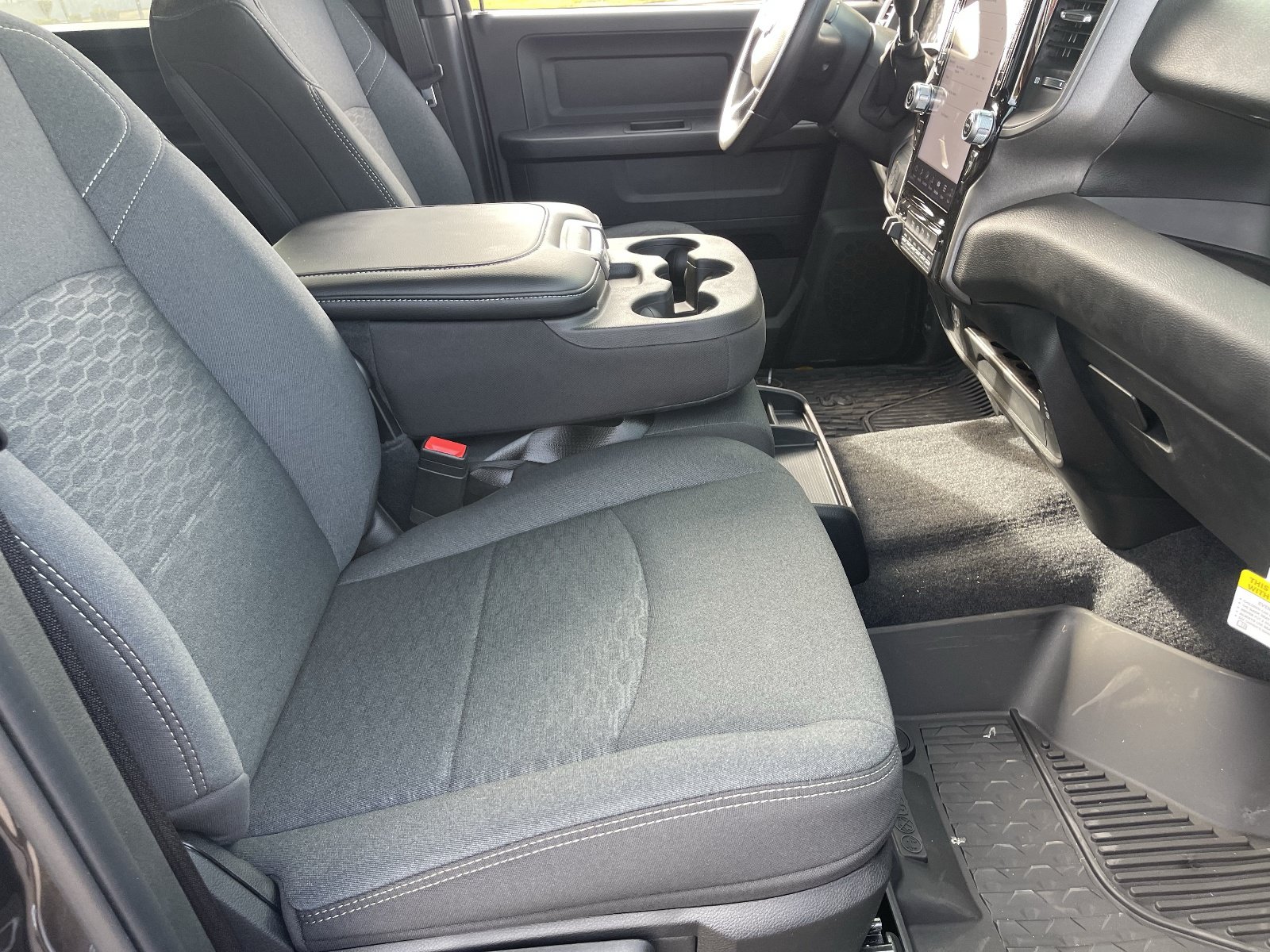New 2026 RAM 3500 Tradesman AWD/4WD image 10