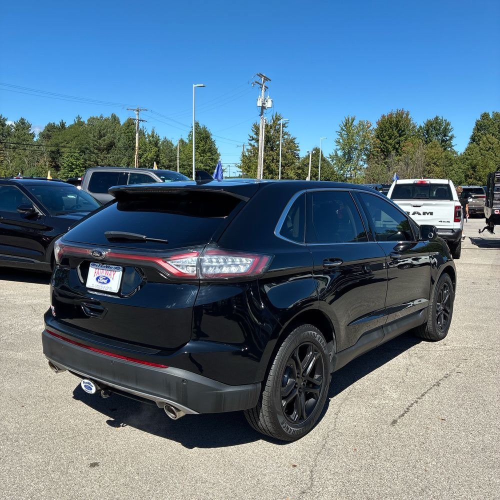 Used 2017 Ford Edge Titanium w/ Equipment Group 301A AWD/4WD image 3