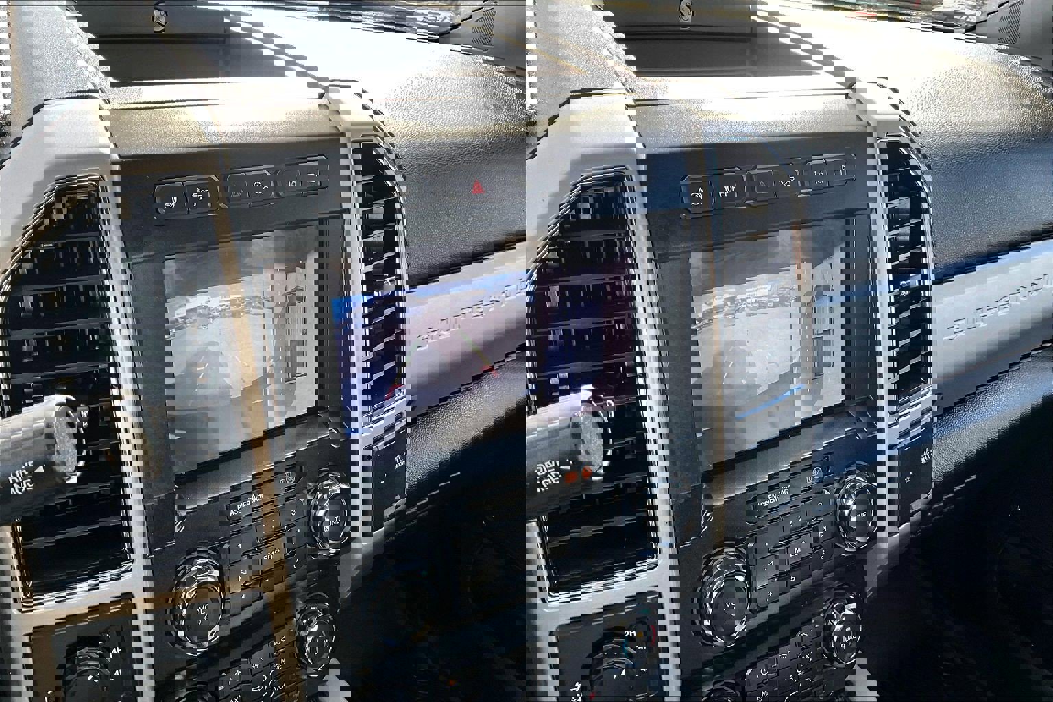 Used 2020 Ford F250 Lariat w/ Tremor Off-Road Package image 22