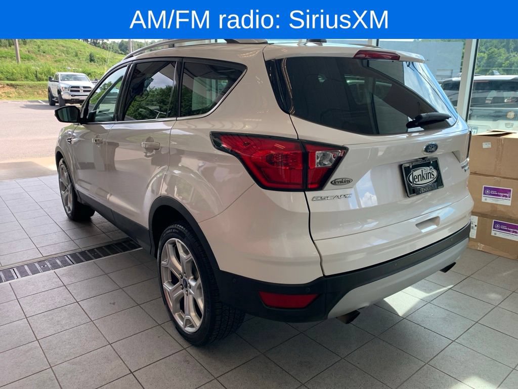 Used 2019 Ford Escape Titanium AWD/4WD image 8