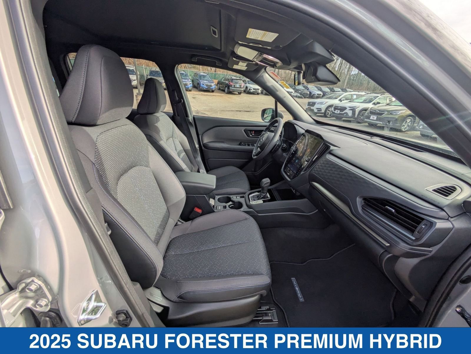 Certified 2025 Subaru Forester Premium AWD/4WD image 36