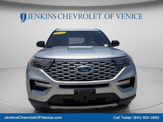 Used 2022 Ford Explorer Platinum w/ Equipment Group 601A AWD/4WD image 12