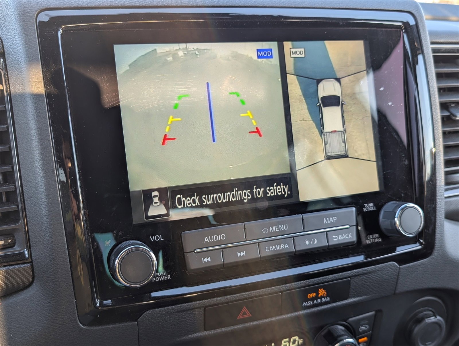 Used 2022 Nissan Frontier PRO-4X w/ Pro-4X Premium Package image 18