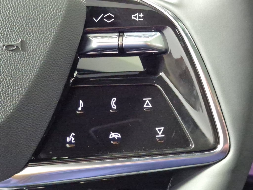New 2027 Cadillac Optiq Premium Luxury RWD image 13