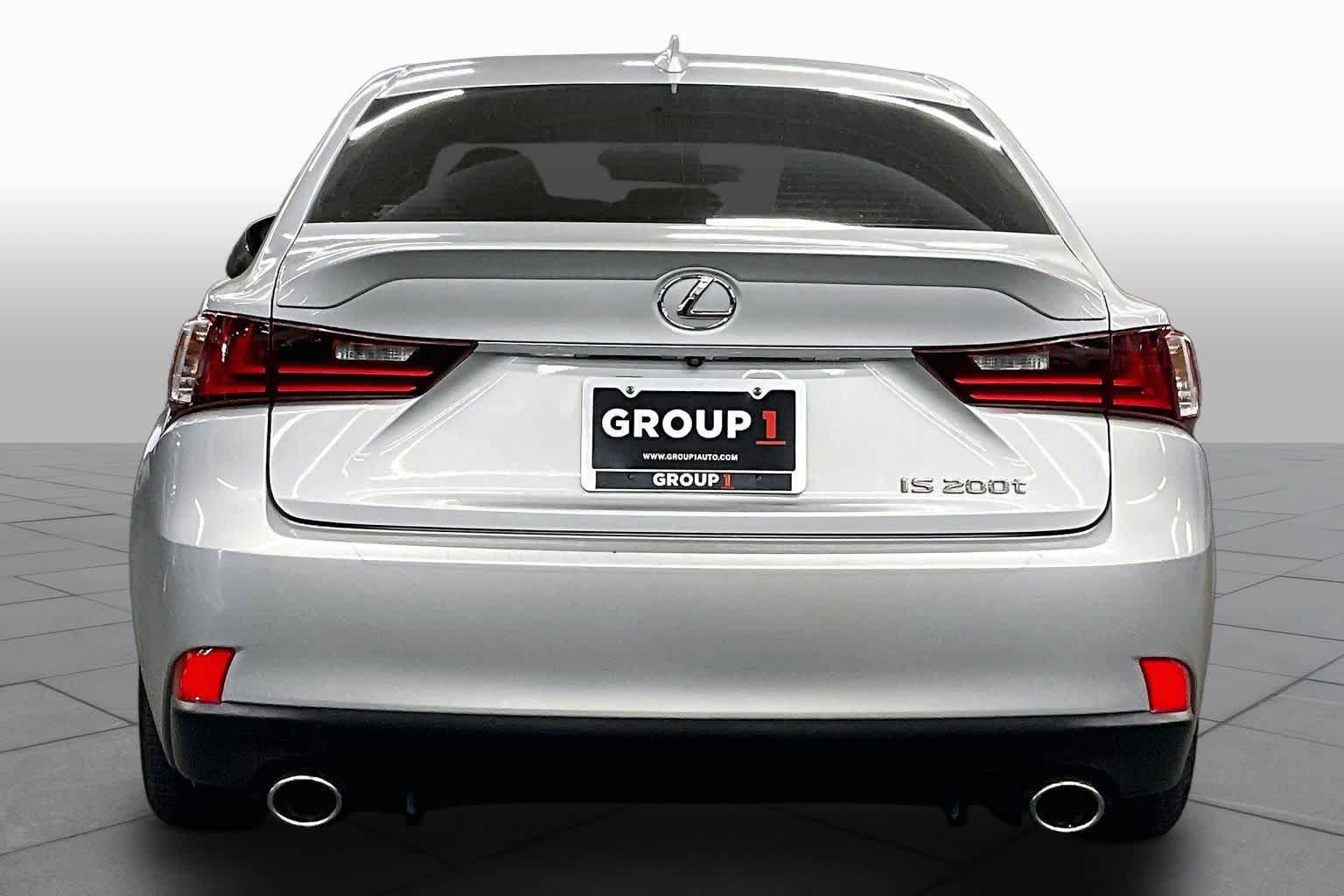Used 2016 Lexus IS 200t w/ Navigation System Package RWD image 4