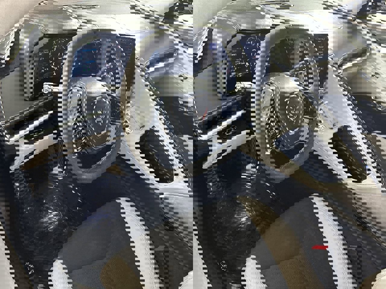 Used 2020 Chevrolet Corvette Stingray Premium Cpe w/ 3LT Preferred Equipment Group image 11