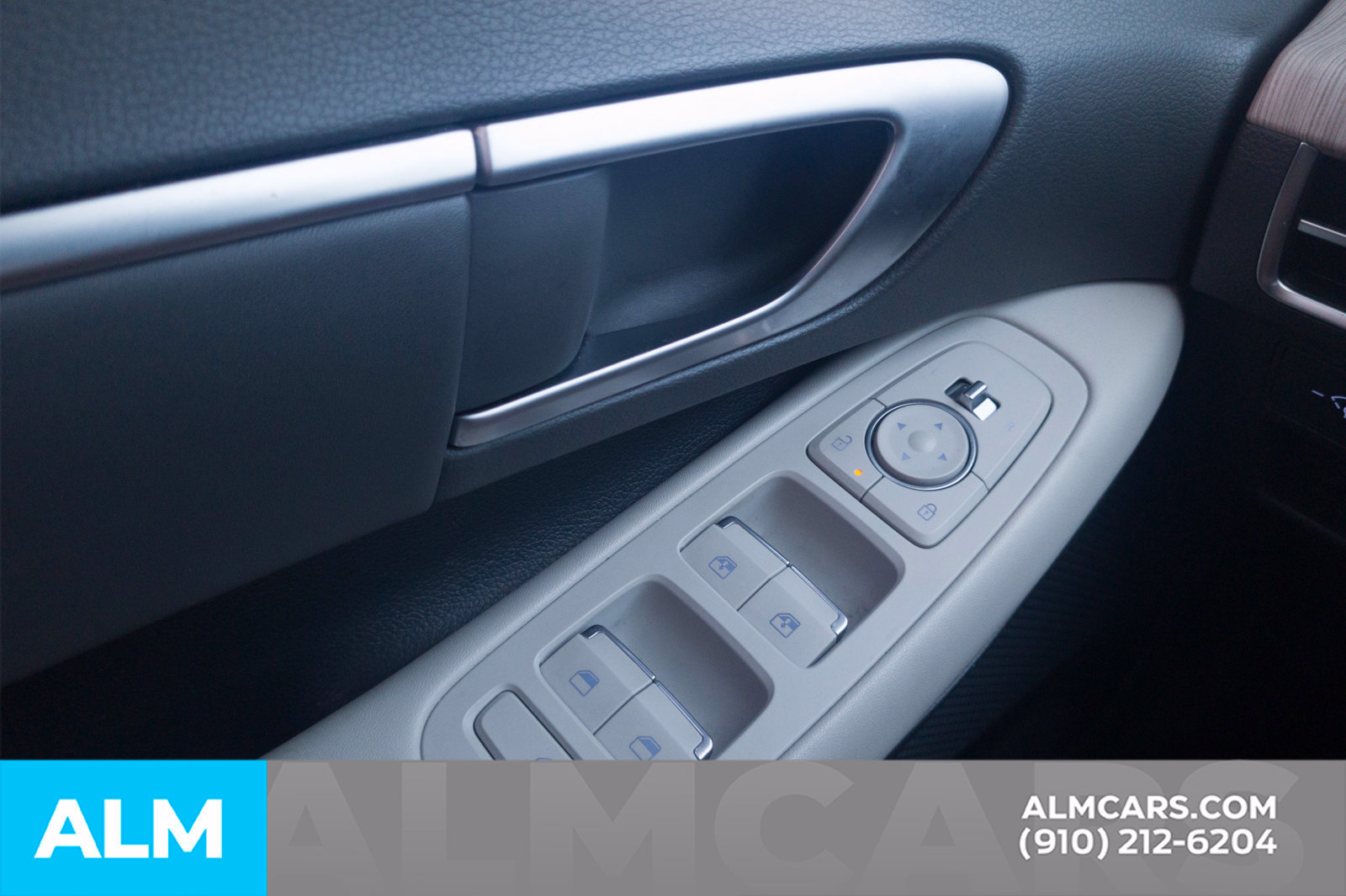 Used 2025 Hyundai Sonata SEL FWD image 20