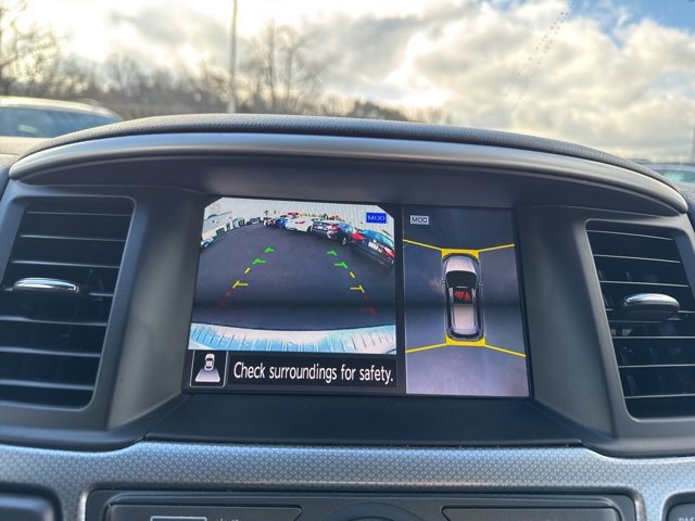 Used 2017 Nissan Pathfinder SL image 20