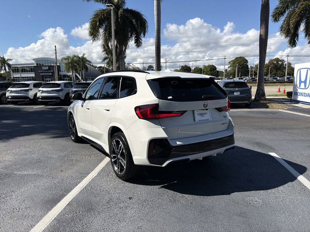 Used 2024 BMW X1 xDrive28i w/ M Sport Package image 6