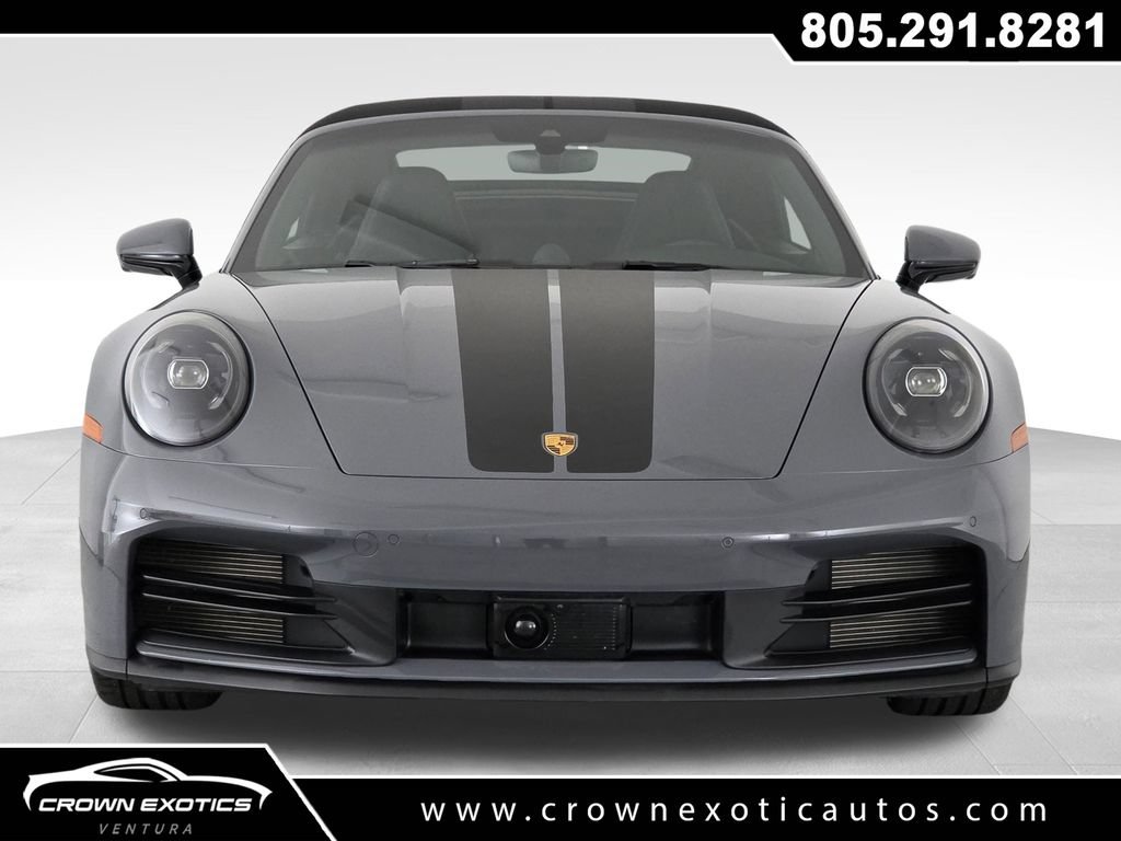 Used 2025 Porsche 911 Carrera w/ Premium Package RWD image 4