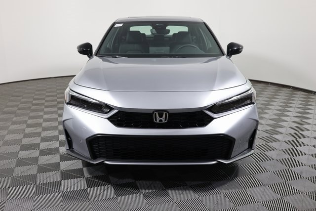 Used 2025 Honda Civic Sport Touring image 2