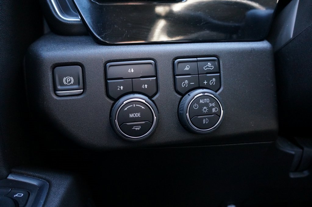 Used 2025 Chevrolet Silverado 2500 LT w/ All Star Edition image 24