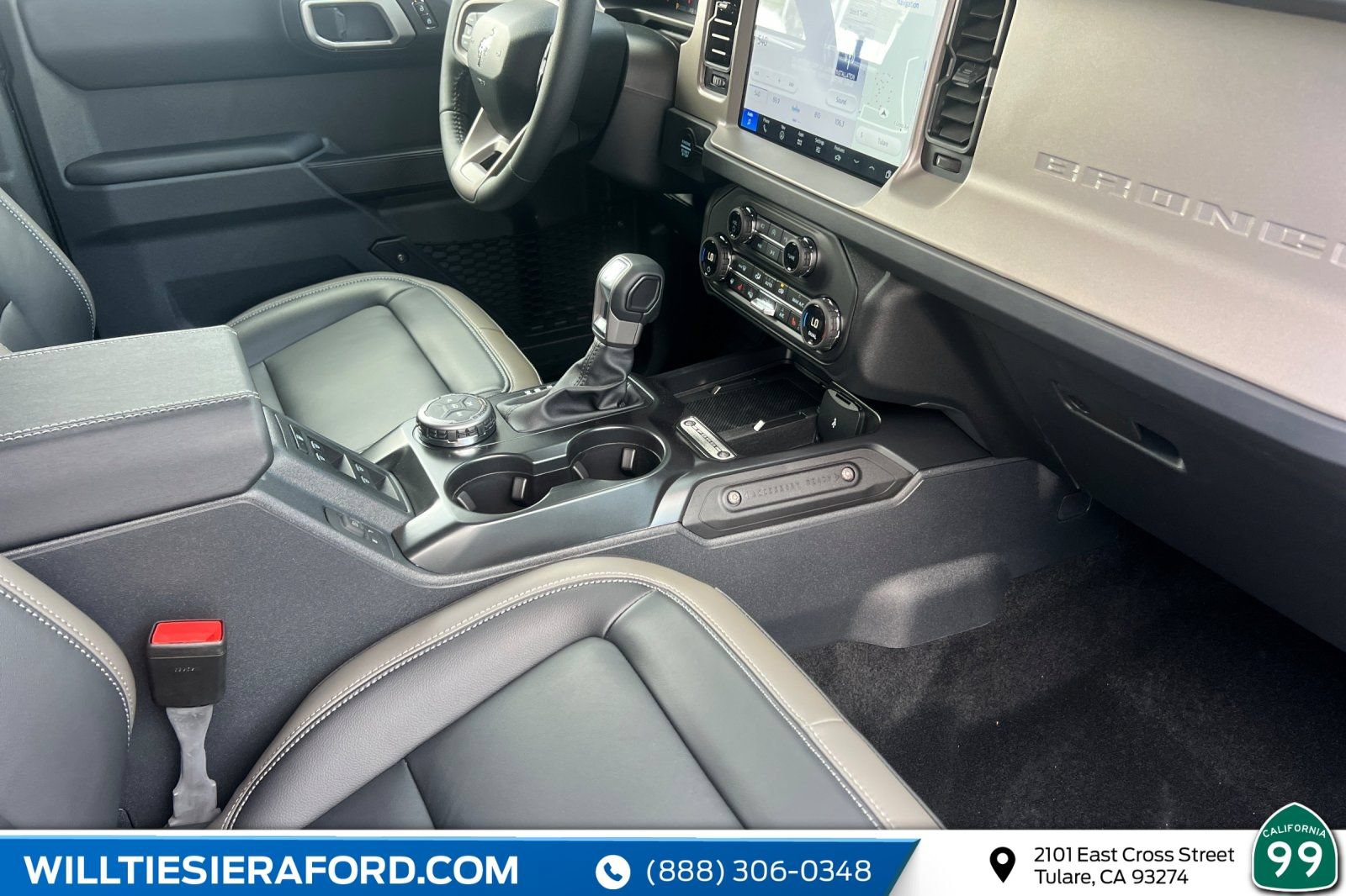New 2026 Ford Bronco Outer Banks AWD/4WD image 17