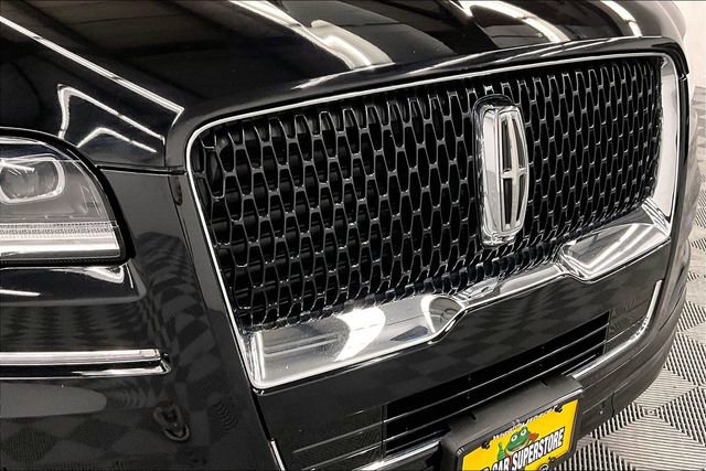 Used 2023 Lincoln Navigator L Reserve w/ Equipment Group 201A AWD/4WD image 33