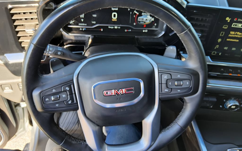 Used 2024 GMC Sierra 1500 Elevation w/ Elevation Premium Package AWD/4WD image 18