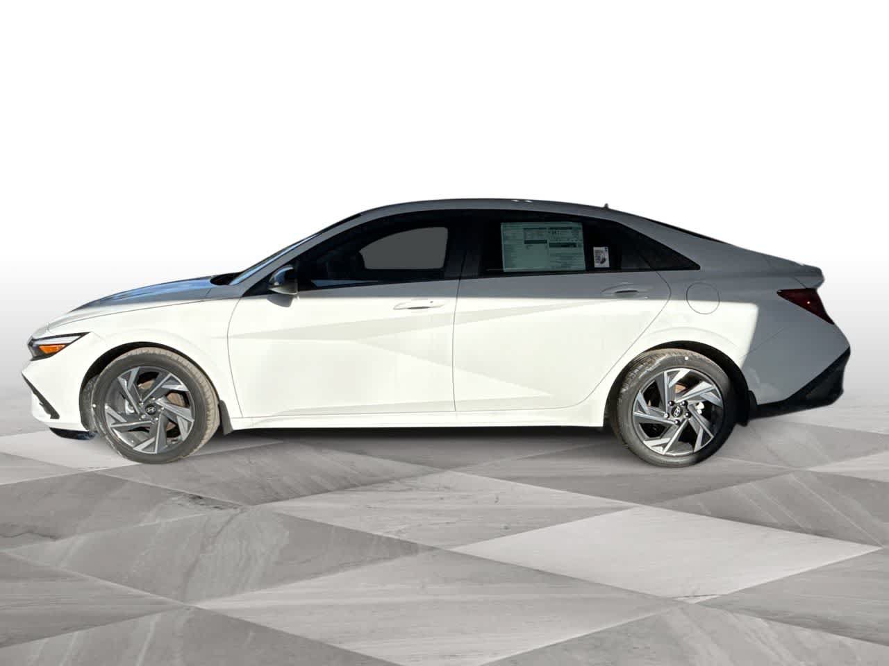 New 2025 Hyundai Elantra Sport FWD image 5