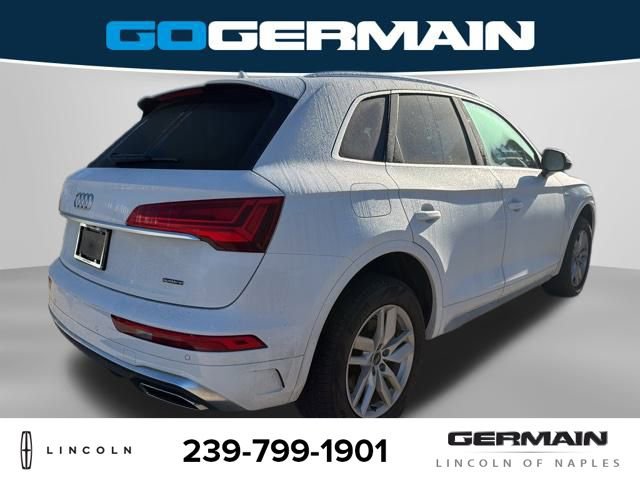 Used 2024 Audi Q5 2.0T Premium w/ Convenience Package image 7