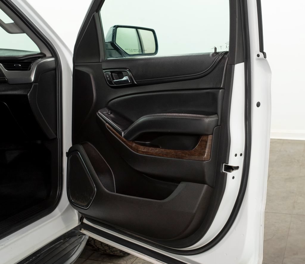 Used 2016 Chevrolet Tahoe 4WD image 15