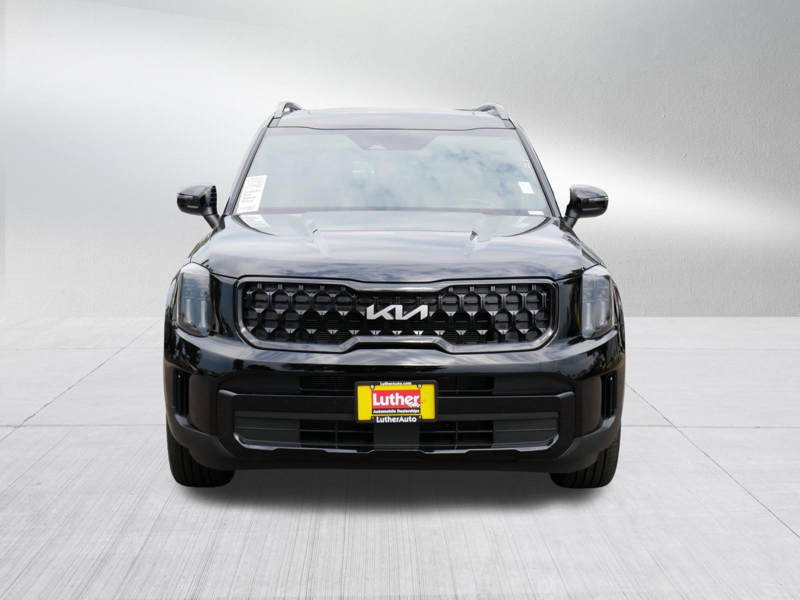 Used 2024 Kia Telluride EX X-Line AWD/4WD image 2