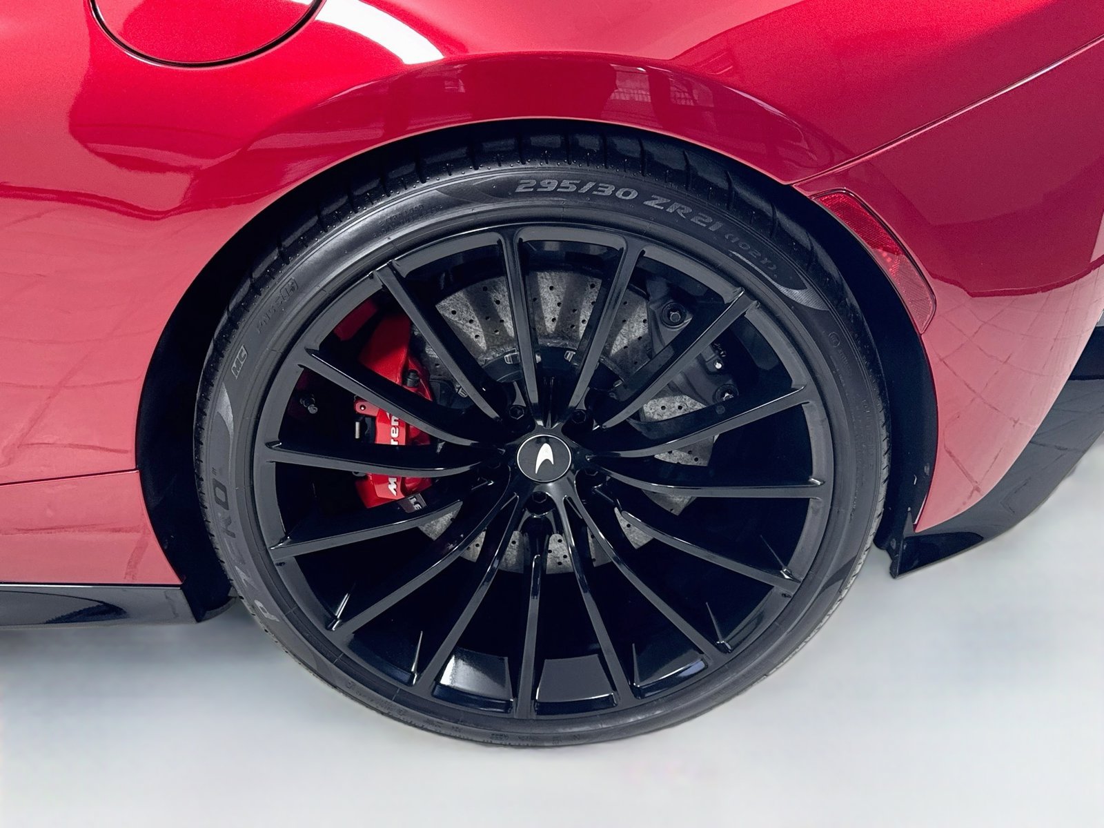 Used 2023 McLaren GT RWD image 10