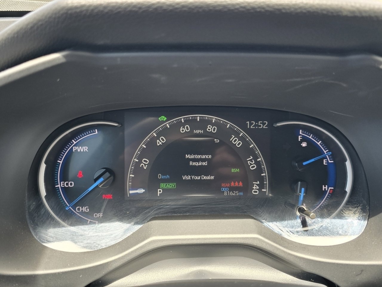 Used 2024 Toyota RAV4 LE AWD/4WD image 25