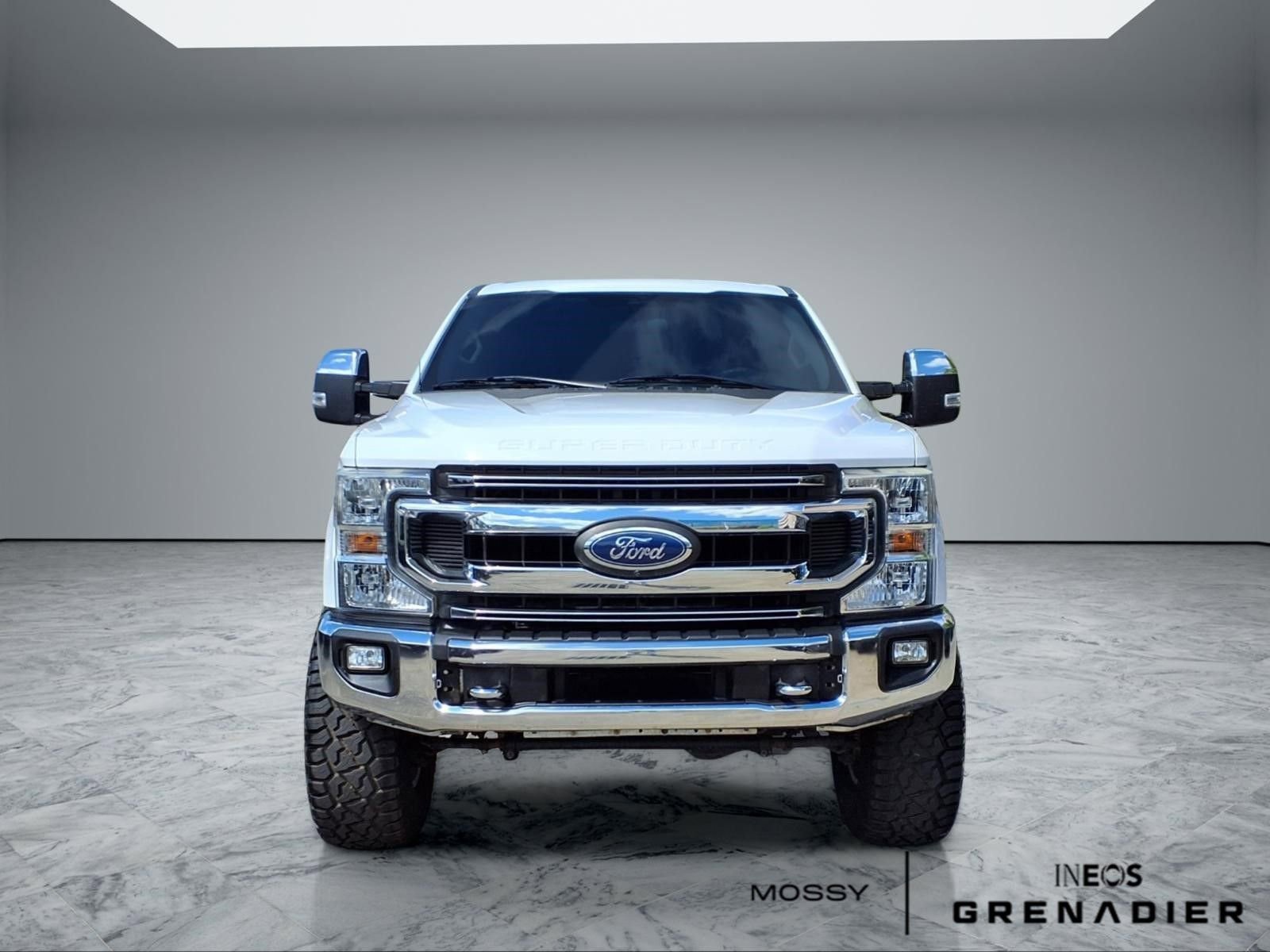 Used 2020 Ford F250 XLT w/ XLT Premium Package image 3