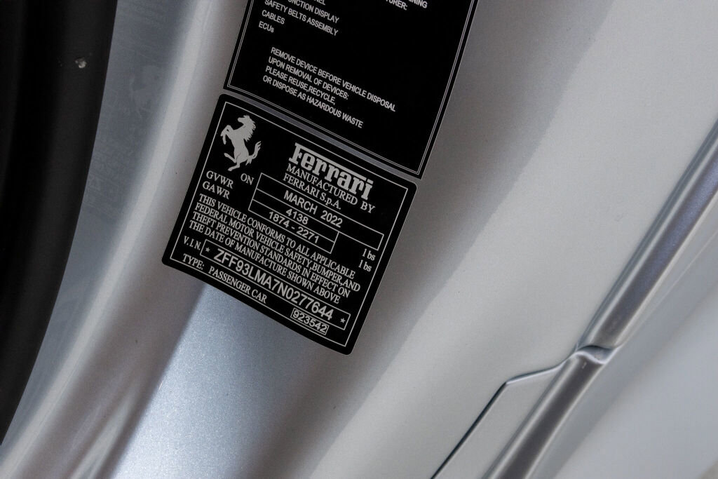 Used 2022 Ferrari F8 Tributo image 31