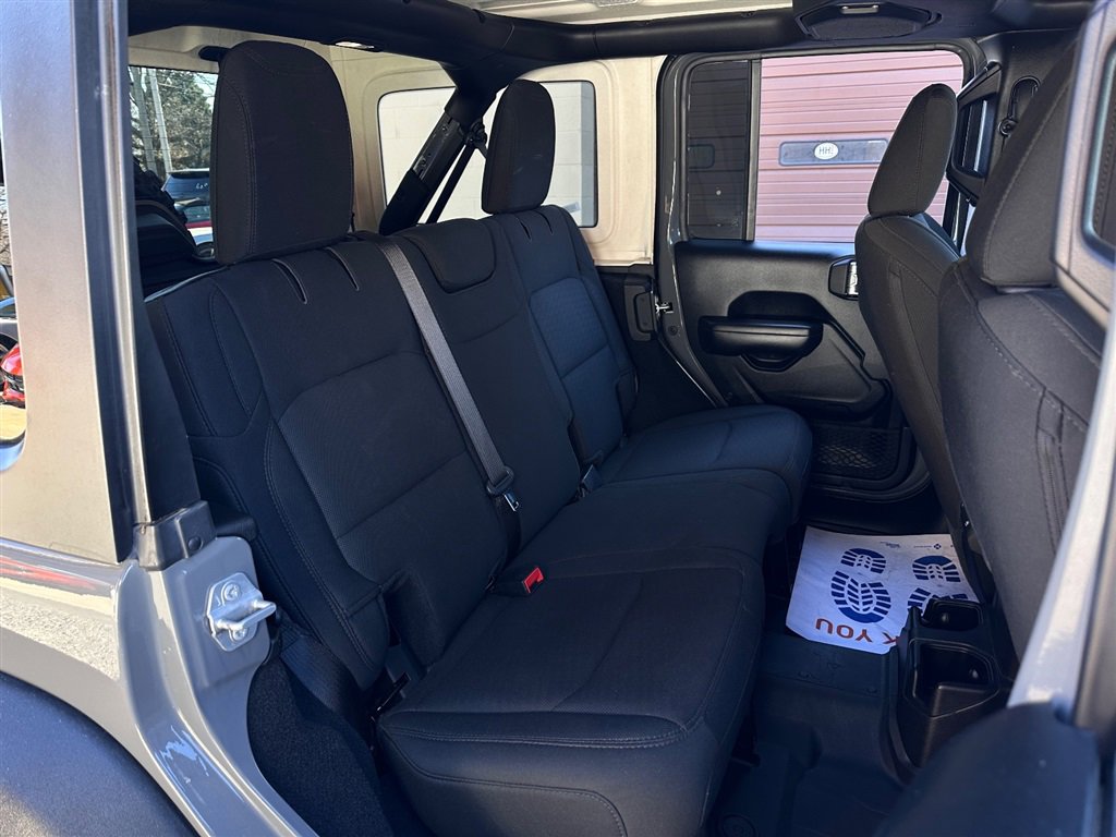 Used 2019 Jeep Wrangler Unlimited Sport S image 41